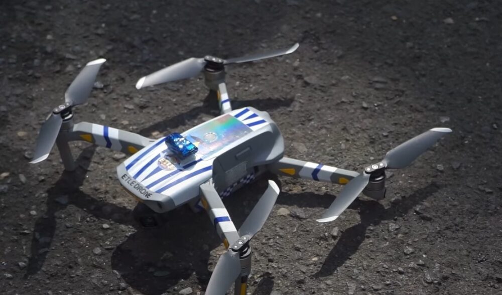 Ilustrasi drone yang digunakan untuk tilang elektronik [uzone.id]