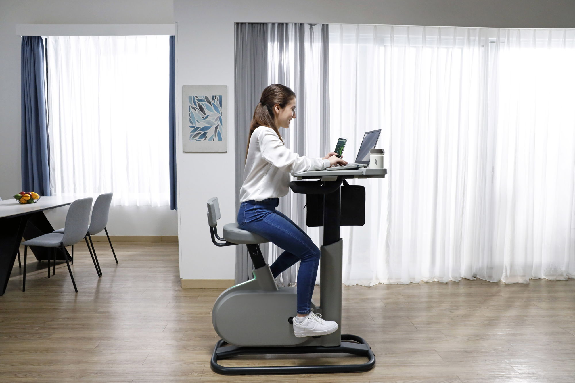 Acer eKinekt Bike Desk [acer]