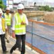 Presiden Jokowi Mengunjungi Proyek Sodetan Kali Ciliwung [tribunnews]