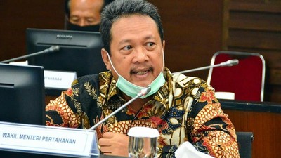 Menteri Kelautan dan Perikanan Sakti Wahyu Trenggono [cnbc]