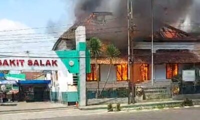 Rumah Sakit Salak di Bogor Terbakar [kompas]