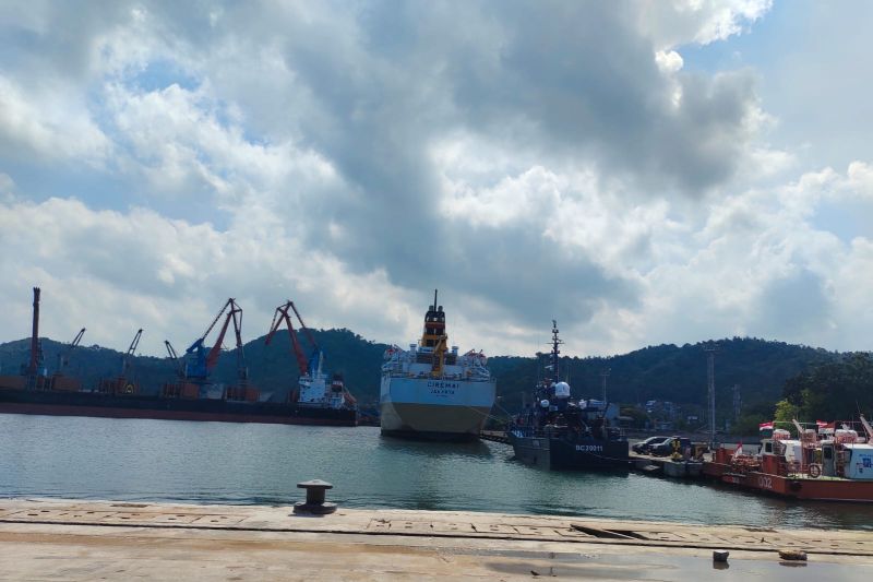 Pelabuhan PT Pelindo II Ciwandan [antara]