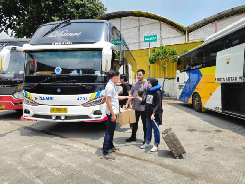 Penjualan Tiket DAMRI melonjak