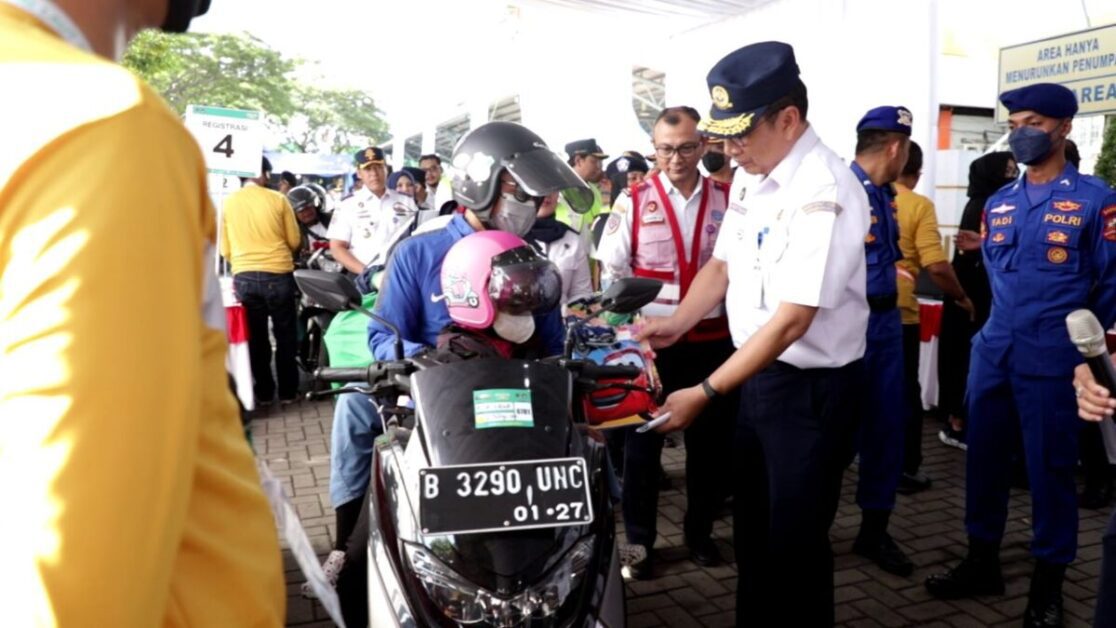 Dirjen Hubla lepas pemudik di Pelabuhan Tanjung Priok