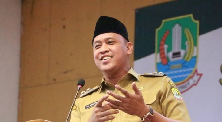 Plt Wali Kota Bekasi Tri Adhianto [inijabar]