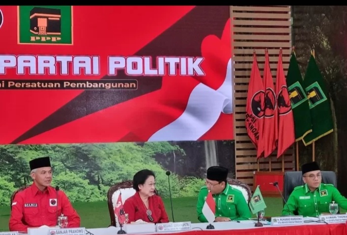 Plt Ketua Umum PPP Muhamad Mardiono dan Ketua Umum PDIP Megawati Soekarnoputri mengadakan pertemuan di kantor DPP PDIP, Jalan Diponegoro, Menteng, Jakarta Pusat, Minggu (30/4) [jawapos]