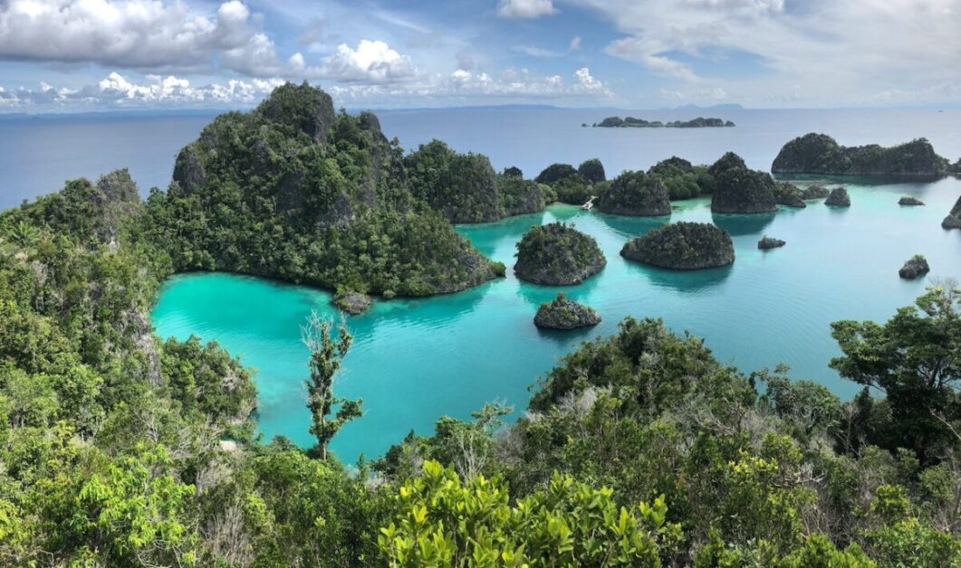 Ilustrasi tempat wisata Indonesia yang terkenal di Dunia. Sumber foto: Pexels/Bart ter Haar