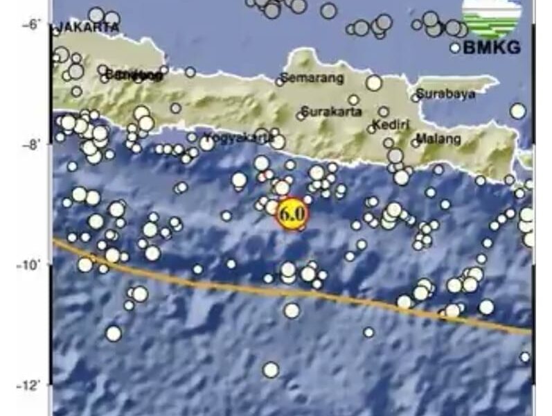 Informasi gempa di Pacitan [bmkg]