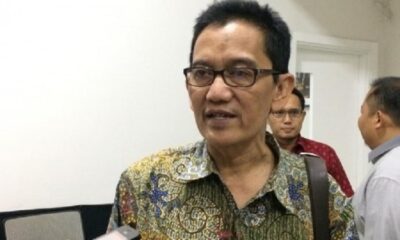 Pengamat ekonomi energi dari Universitas Gadjah Mada atau UGM Fahmy Radhi meyakini pengawasan ekspor pasir laut yang dilaksanakan oleh pemerintah tidak akan efektif [monitor]