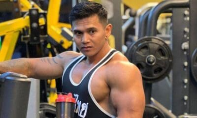 Binaragawan sekaligus fitness influencer yang berasal dari Bali, Justyn Vicky dinyatakan telah meninggal dunia usai gagal mengangkat barbel [tribunnews]