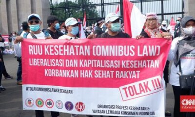 Demo tolak RUU Kesehatan [cnnindonesia]