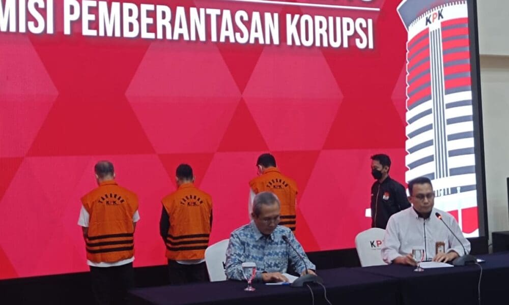 3 tersangka korupsi bansos di Kemensos kini ditahan oleh KPK [viva]