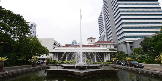 Gedung Balai Kota DKI Jakarta [merdeka]