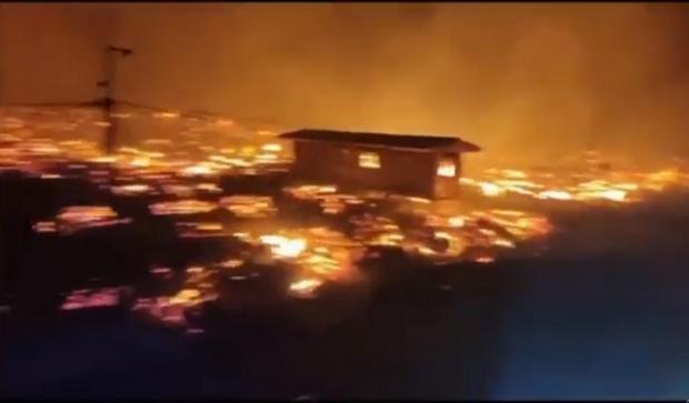 Kebakaran lahan proyek Grass Root Refinery (GRR) Tuban PT Kilang Pertamina Internasional yang berlokasi di Desa Sumurgeneng, Kecamatan Jenu, Tuban, Jawa Timur [inews]