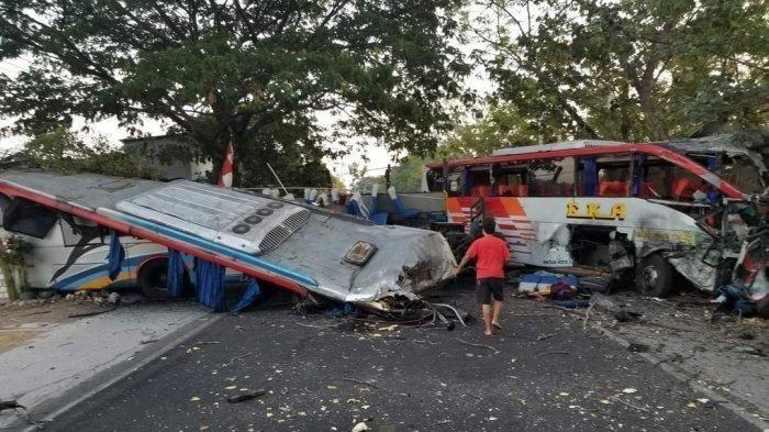 Bus Sugeng Rahayu dan bus Eka Cepat alami kecelakaan maut di Ngawi [tribunnews]