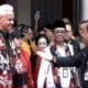 Ganjar Pranowo dan Mahfud MD resmi mendaftar sebagai capres-cawapres 2024 ke KPU [viva]