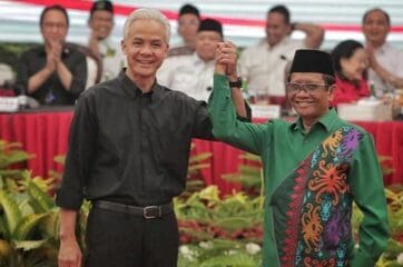 Mahfud MD resmi menjadi bakal calon wakil presiden Ganjar Pranowo [cnnindonesia]