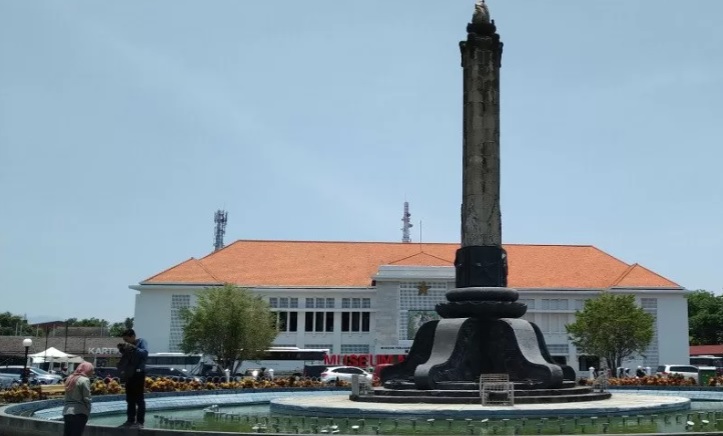 Tugu Muda Semarang [okezone]