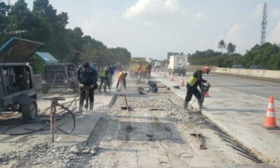 Perbaikan jalan Tol Jagorawi [kompas]