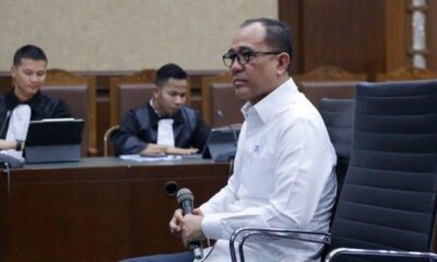 Rafael Alun Trisambodo mengaku telah menipu Group Mulia dan raih keuntungan senilai Rp 2,5 miliar [tribunnews]