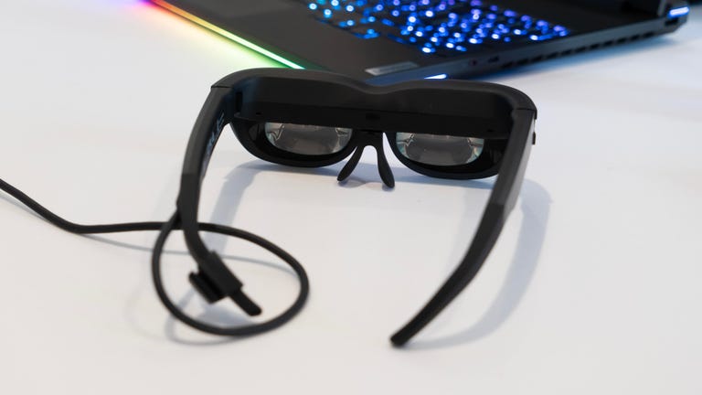 kacamata augmented reality (AR), Legion Glasses Lenovo [cnet]