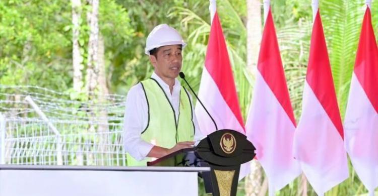 Presiden Joko Widodo telah resmikan ribuan Base Transceiver Station (BTS) 4G Bakti beserta pengoperasian Satelit Republik Indonesia 1 (Satria-1) di Kabupaten Kepulauan Talaud, Sulawesi Utara, Kamis (28/12/2023) [rm]