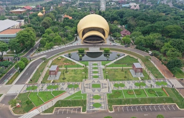 Taman Mini Indonesia Indah (TMII) [inews]