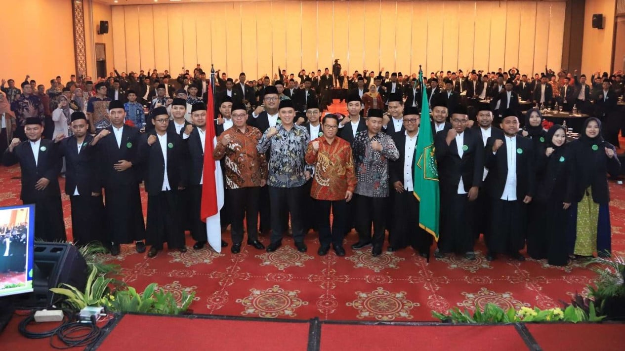 Kemenag lewat Direktorat Penerangan Agama Islam (Penais), mengirimkan sebanyak 500 pendakwah (Dai dan Daiyah) ke daerah 3T (Tertinggal, Terdepan, Terluar) saat bulan Ramadhan 1445 H [viva]