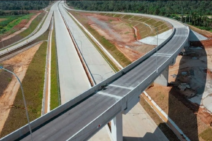 Tol Indrapura-Kisaran diresmikan Jokowi, Rabu (7/2/2024)