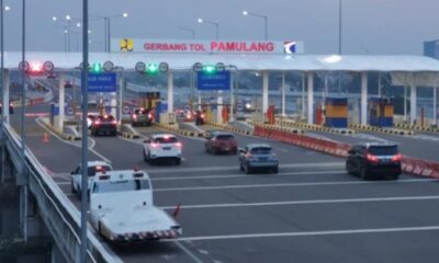 Gerbang Tol Pamulang di Jalan Tol Serpong-Cinere [bisnis]