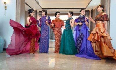 Gaun Cheongsam khas imlek 2024 dari tenun endek dan material silk [tribunnews]