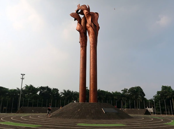 Tugu Bandung Lautan Api [salsawisata]