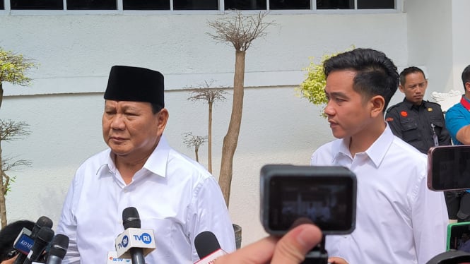 Jelang Penetapan Presiden Dan Wapres Terpilih, Prabowo-Gibran Tiba Di KPU [viva]