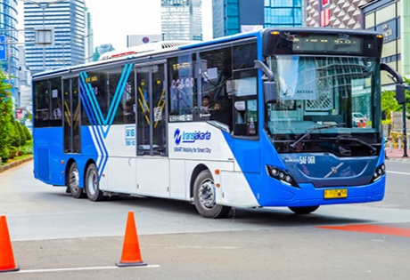 Pada tanggal 6 Mei mendatang, rute baru TransJakarta Pulo Gadung-Kantor Wali Kota Jakarta Utara (Walkot Jakut) via Tipar Cakung (10M) akan kembali dioperasikan [linkaja]