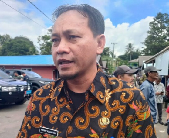 Kepala Dinas Kesehatan Kabupaten Natuna, Hikmat Aliansyah [bursakota]
