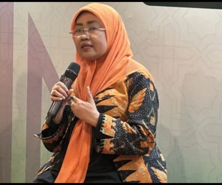 Kepala Pusat Registrasi dan sertifikasi halal BPJPH Siti Aminah [antaranews]