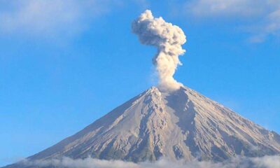 Erupsi Gunung Semeru 6 Kali Serta Letusan Abu Vulkanik Sampai 900 Meter [rri]