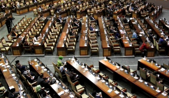 Dewan Perwakilan Rakyat Republik Indonesia (DPR RI) telah mengesahkan Rancangan Undang - Undang Kesejahteraan Ibu dan Anak (RUU KIA) jadi Undang-Undang [viva]