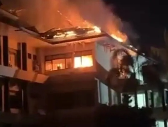 Markas Polda Gorontalo terbakar [inilah]