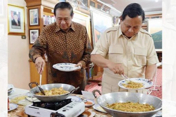 Momen SBY makan malam dengan Prabowo di Cikeas [rm]