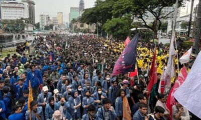 Aksi demo indonesia gelap [sakawarta]