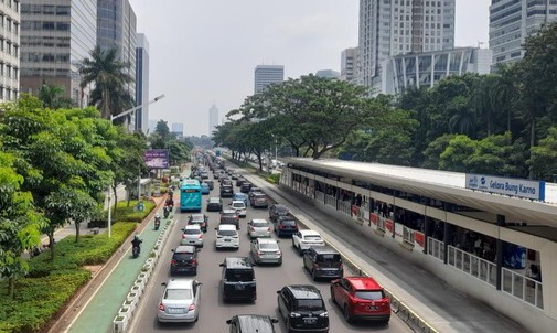 Ilustrasi jalan sudirman di sekitar GBK [gerbangpatriot]