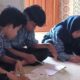 Ilustrasi siswa SMP di Polewali Mandar belajar darurat di rumah warga [kompas]