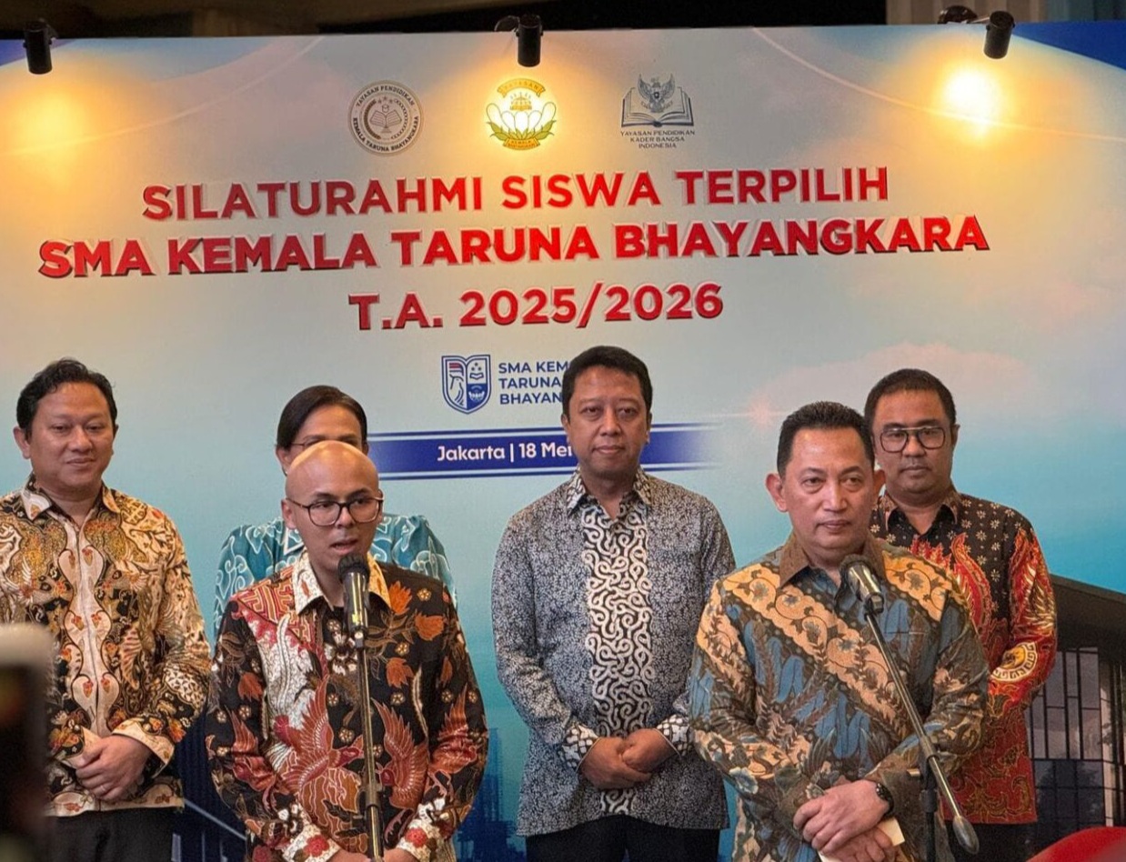 Kapolri di SMA Kemala Taruna Bhayangkara [progresif]