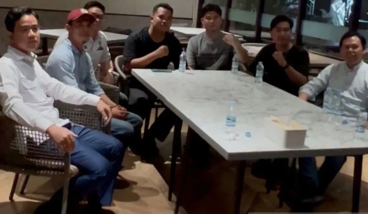 Wapres Gibran temui perwakilan massa di Bengkulu [espos]