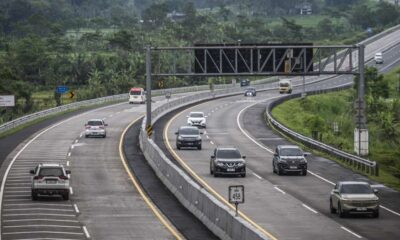 Ilustrasi penggunaan jalan tol [kontan]