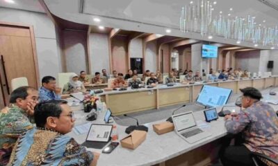 Pemprov DKI Jakarta mengadakan rapat koordinasi lintas sektor untuk membahas langkah efektif menangani permasalahan tawuran dan kemacetan [antara]