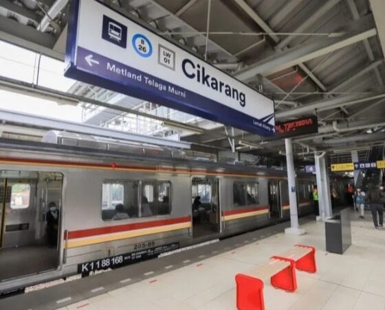 Stasiun Cikarang berikan kemudahan akses [antaranews]