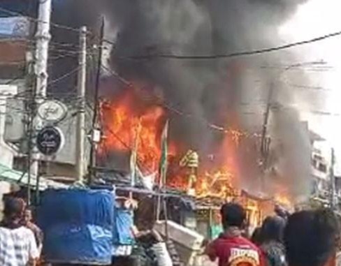 Ilustrasi kebakaran di penjaringan, Jakarta Utara [tribunnews]