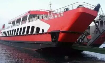 KMP Tunu Pratama Jaya tenggelam di selat Bali [beritasatu]